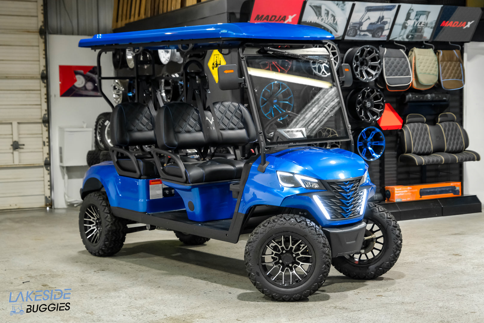 2025 Vibe EV - 4F Forward Facing Lithium Golf Cart