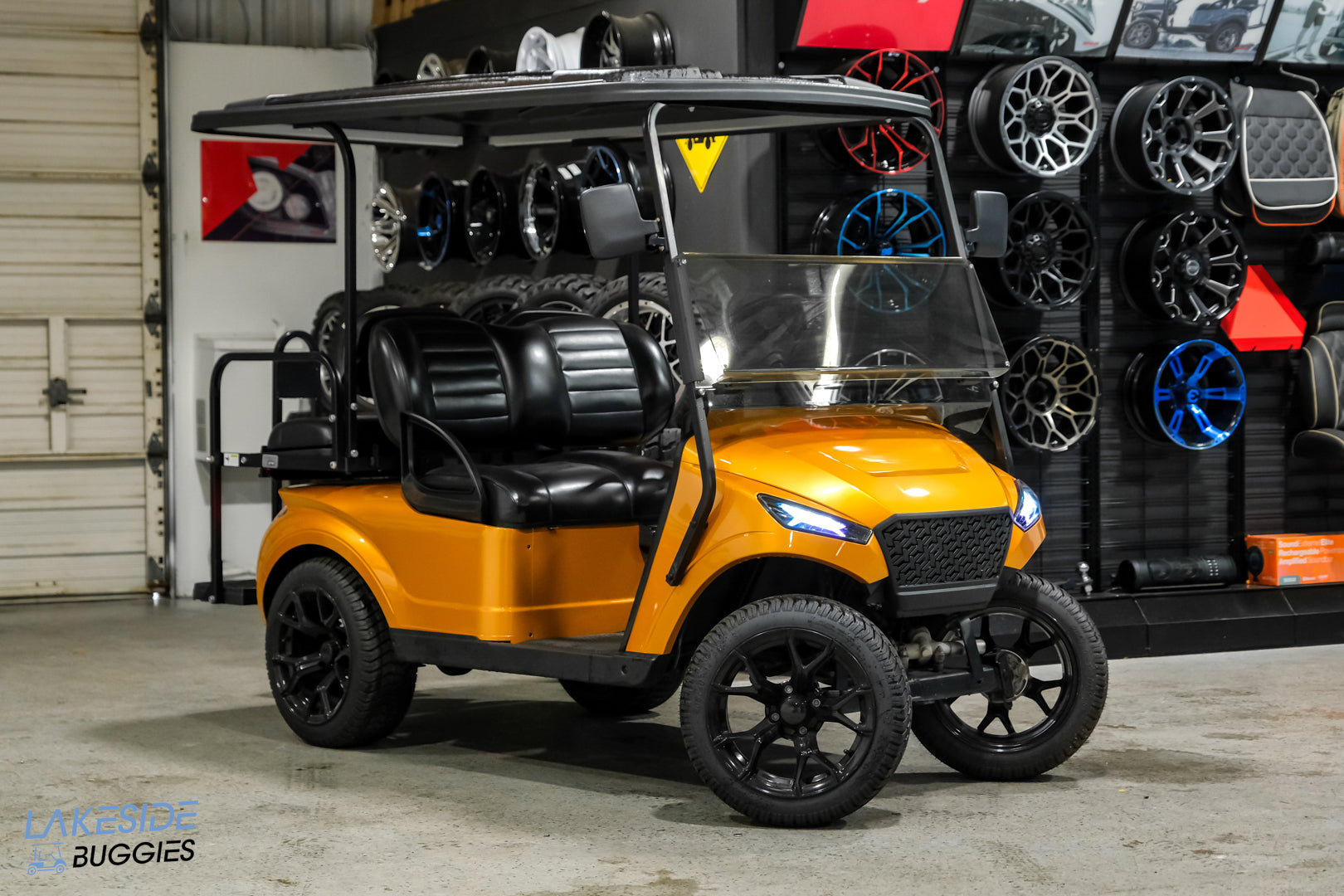 2019 EZGO - TXT Elite Lithium - Storm Body